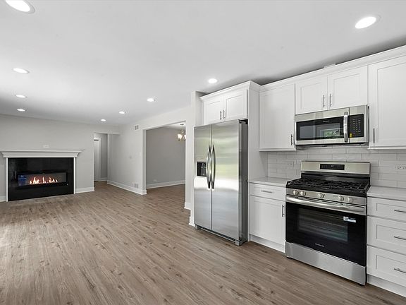5th image of 9418 S 87th Ave