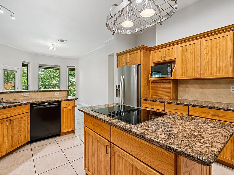 307 Echo Valley Dr — Photo 12