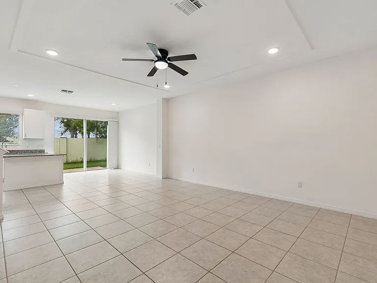 34214 Rogallo Ln — Photo 39