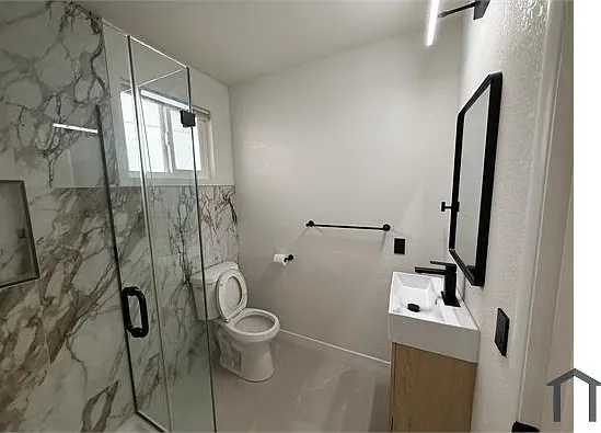 1 bed, 650 sqft, $2,200 — Photo 4