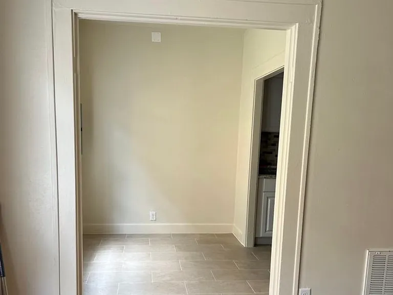 4105 Garrott St #17 — Photo 6