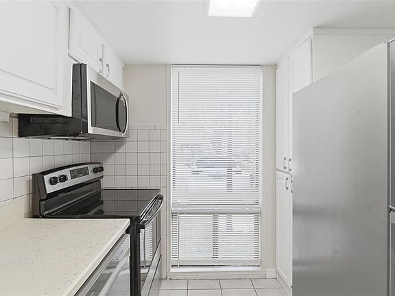5th image of 30 Moree Loop APT 37