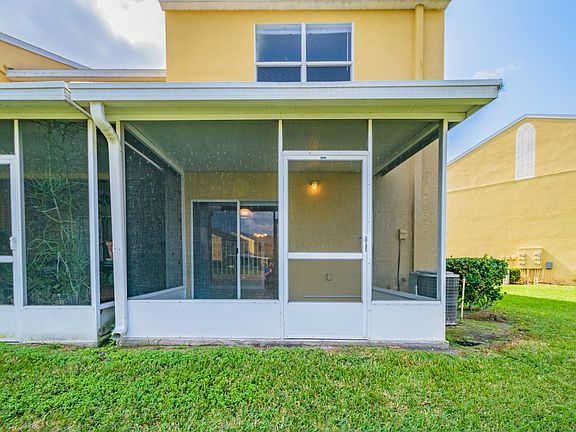 4th image of 10416 Heron Lake Dr