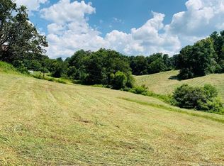 108 Church St, Weaverville, NC 28787