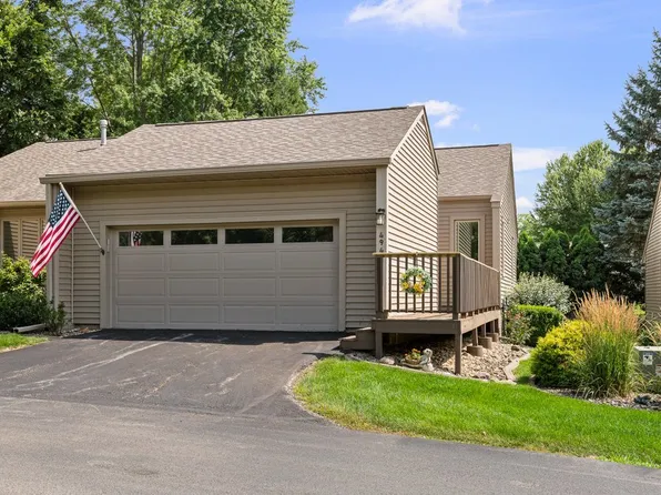 494 44th Avenue Ct #25, East Moline, IL 61244