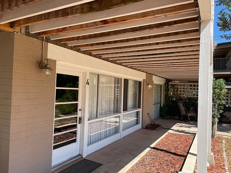 660 Jordan Rd — Photo 2