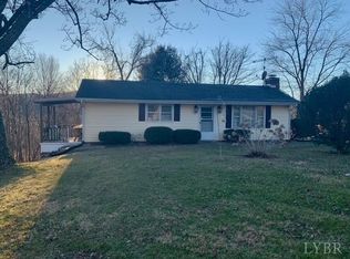 1109 Granville Ln, Bedford, VA 24523