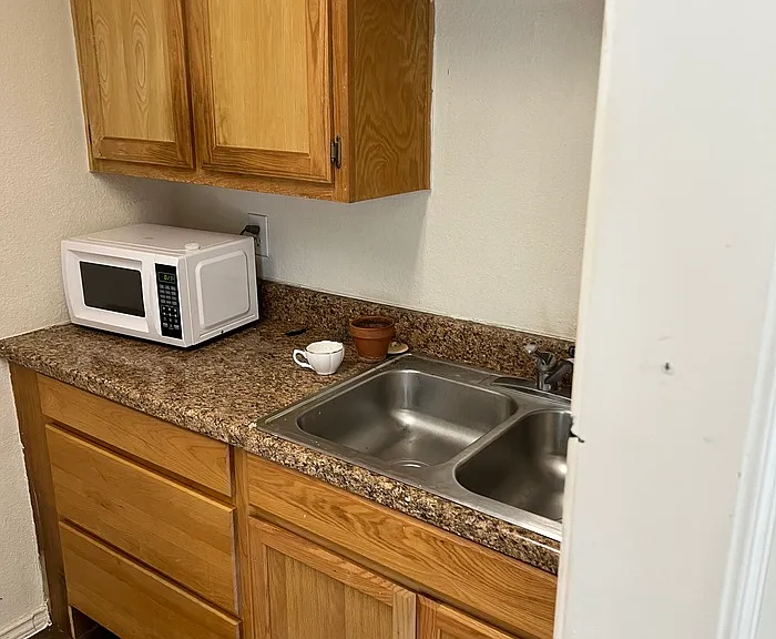 1029 E Hickory St #D — Photo 4