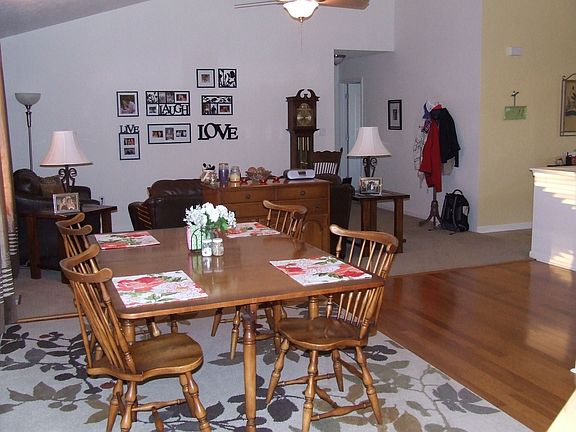 Dining Room/Living Room