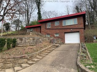 2507 Woodland Ave, South Charleston, WV 25303