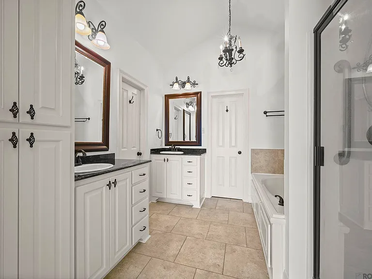 17514 Lake Willow Ave — Photo 13