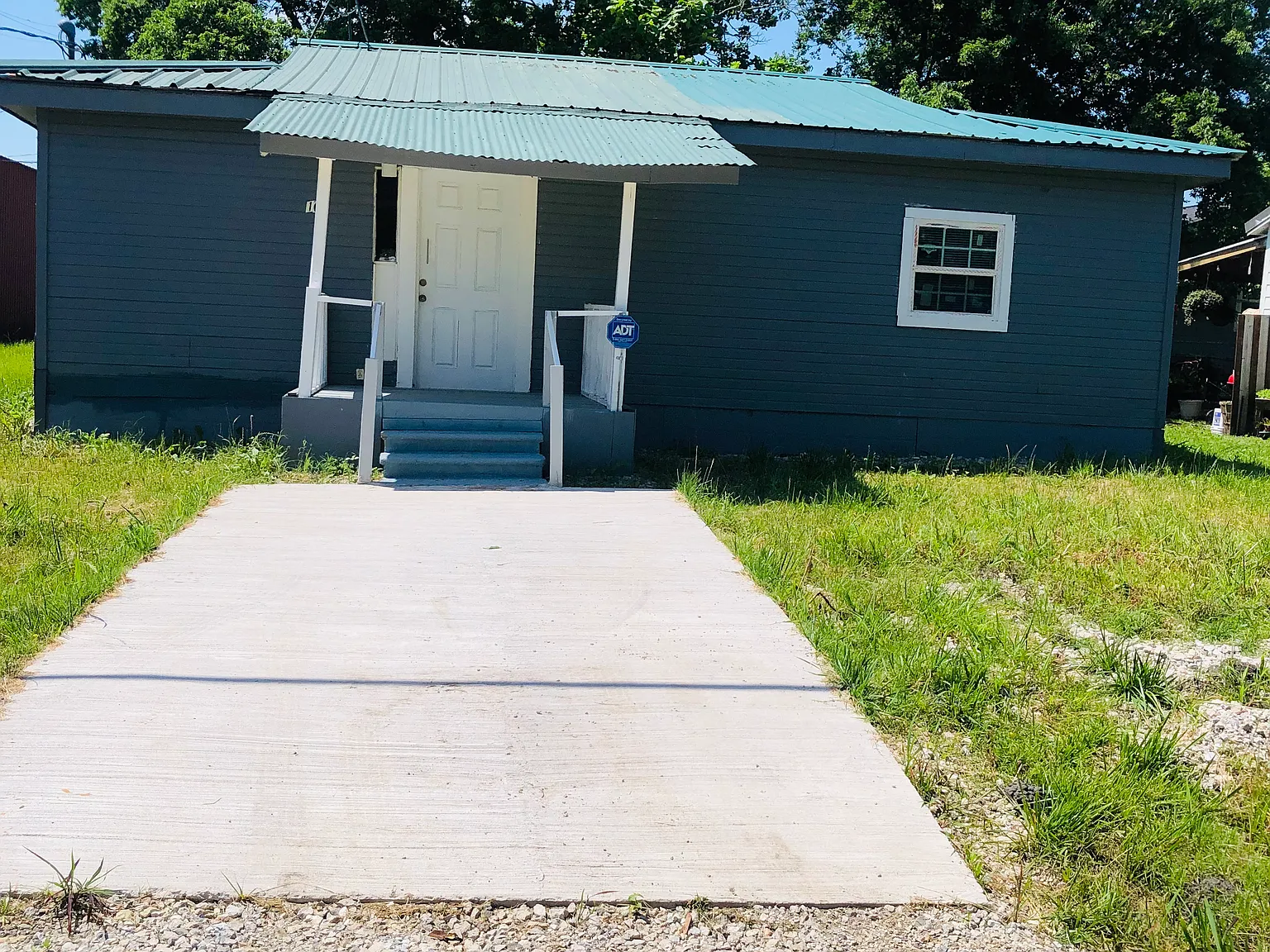 2 bed, 986 sqft, $995 — Photo 2