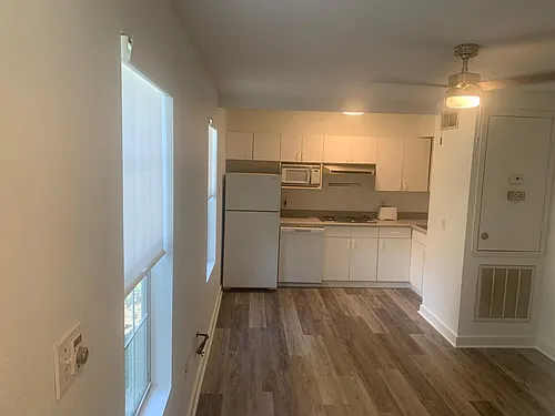 357 Millaudon St Photo 1