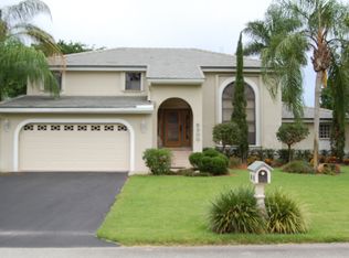 5300 Lancelot Ln, Davie, FL 33331