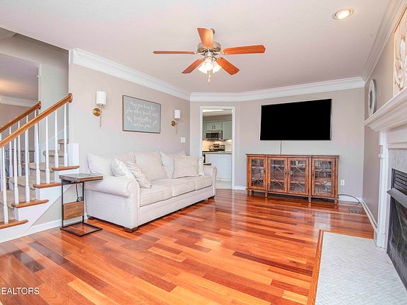 5th image of 2112 Cedargreens Rd