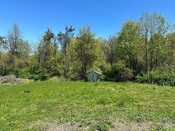 3rd image of 644 County Route 15