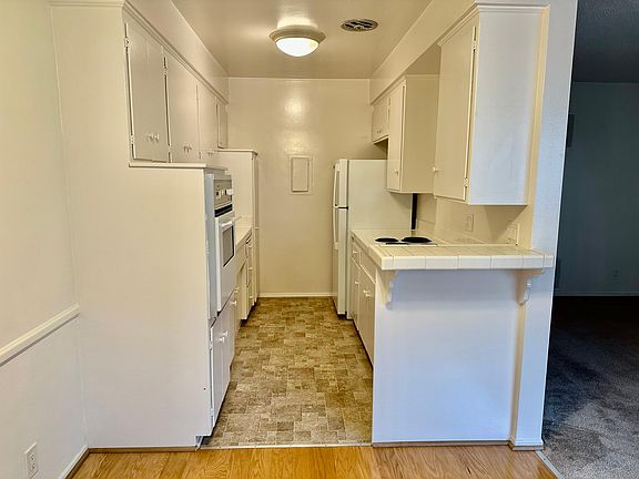 4th image of 3654 Motor Ave APT 7