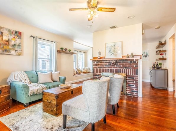 51 Edwin Rd, Waltham, MA 02453