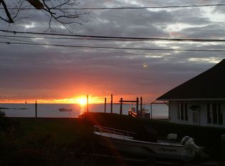 25 Harbor View Ave, Norwalk, CT 06854