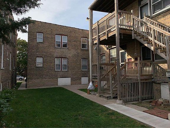 2nd image of 5805 S Whipple St Unit 1