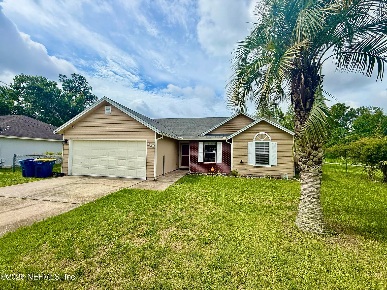 3 bed, 2.0 bath, 1246 sqft, $1,950 — Photo 2