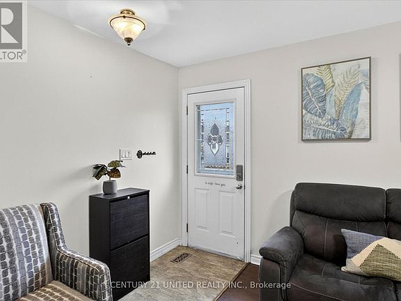 5th image of 470 Oconnell Rd