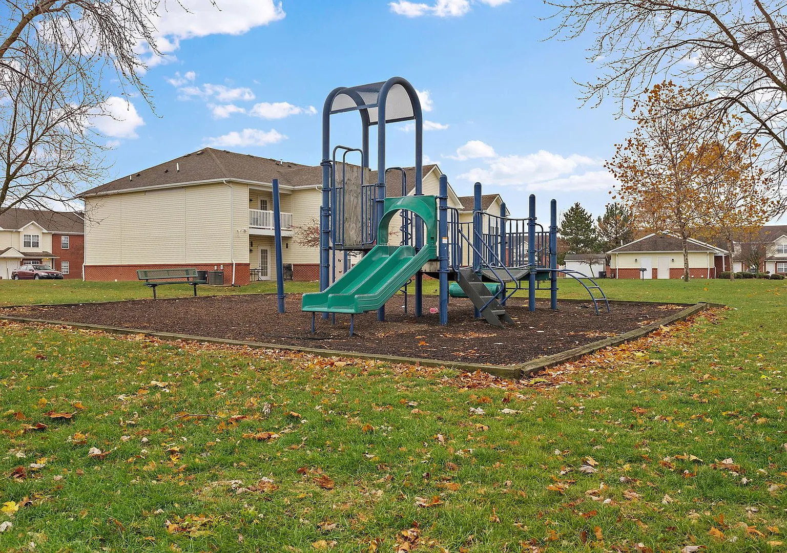 Rent $1725/mo Minutes to Honda Cul De Sac Community — Photo 3