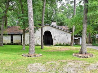 1108 Plantation Dr, Dickinson, TX 77539