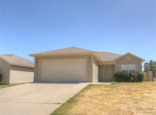 15 Bryant St, Ward, AR 72176