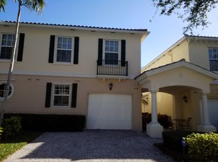 448 Capistrano Dr, Palm Beach Gardens, FL 33410