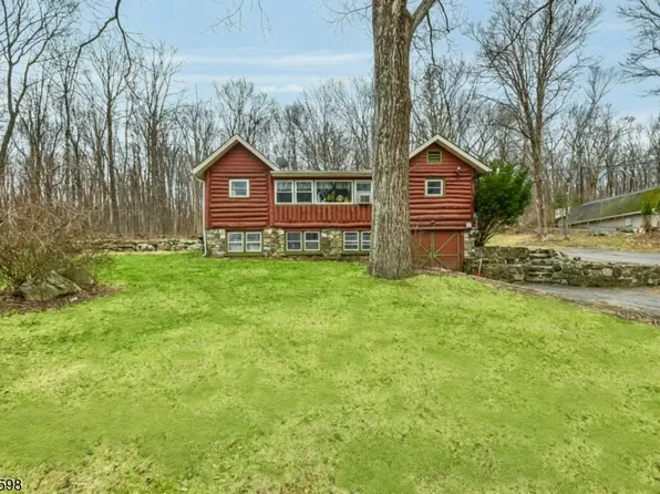 21 Grandview Ave, Jefferson Twp., NJ 07460