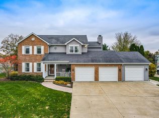 358 Rock Creek Dr, Manteno, IL 60950