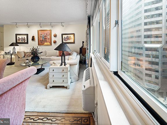 5th image of 1901-45 John F Kennedy Blvd #909-10
