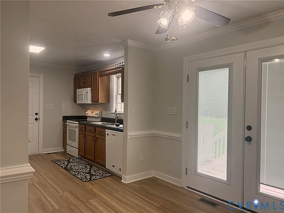 5th image of 11555 Cherokee Pines Trl