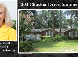 203 Chucker Dr, Summerville, SC 29485