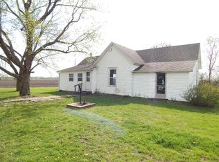 120 W Wilson St, Henning, IL 61848