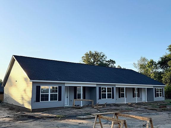 3rd image of 212A Tabor Dr