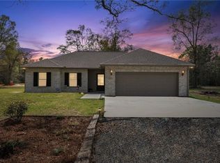 11 Hammock Rd, Carriere, MS 39426