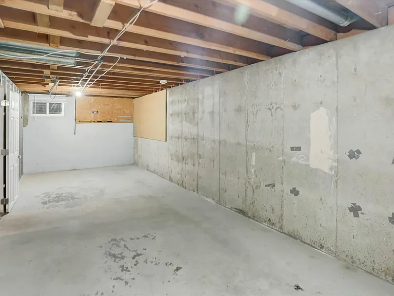 5423 S Fox St — Photo 15
