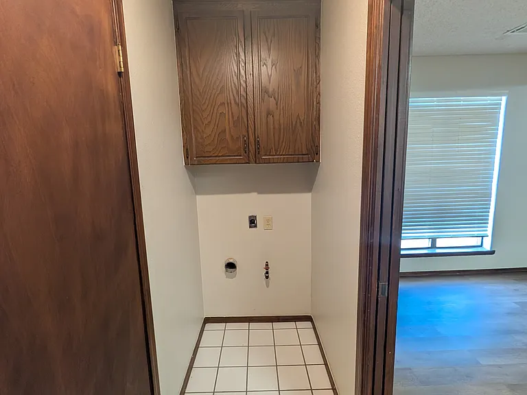 4617 W 18th Ave — Photo 15