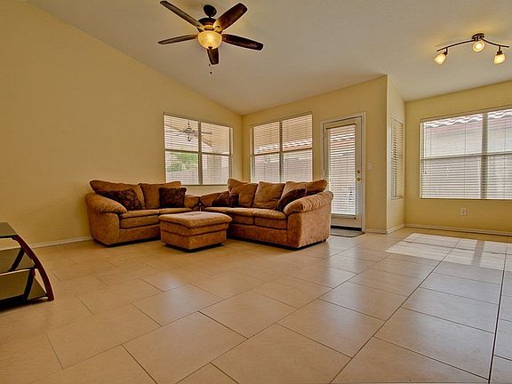 4th image of 3218 E Brookwood Ct