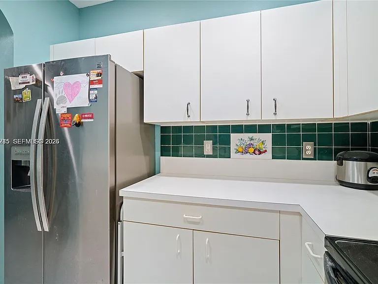 12111 SW 5th Ct — Photo 10