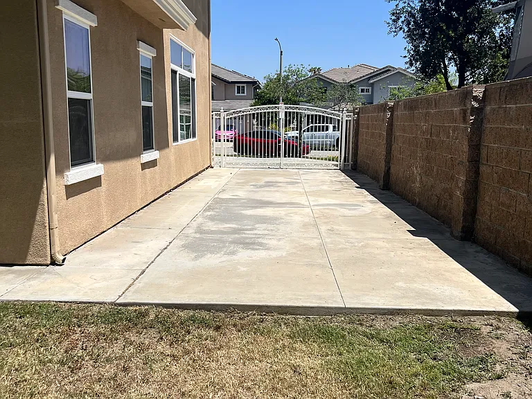 12488 Orgren Ct — Photo 11
