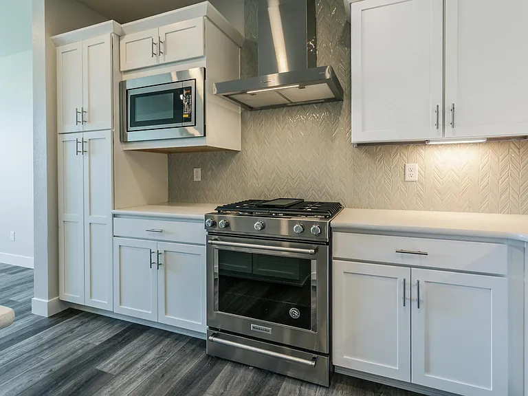 5748 Stone Fly Dr — Photo 9