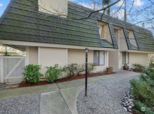 9901 NE 124th St APT 508, Kirkland, WA