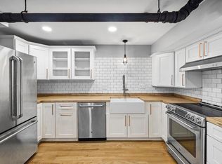 336 Beacon St APT 1, Boston, MA 02116