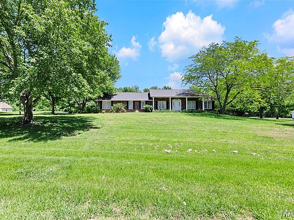 3rd image of 213 Dardenne Farms Dr