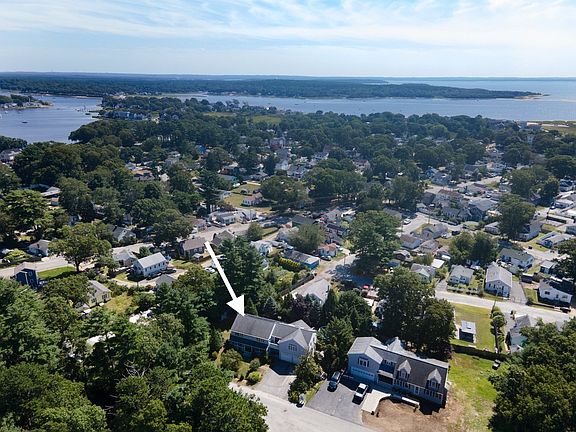 3rd image of 14 Shady Ln