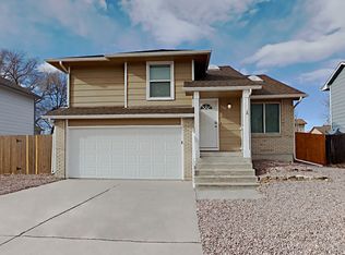 540 Pucket Cir, Colorado Springs, CO 80911