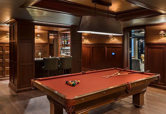 Sold by Compass | media 14